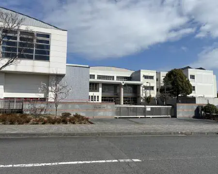 いわき市立中央台東小学校